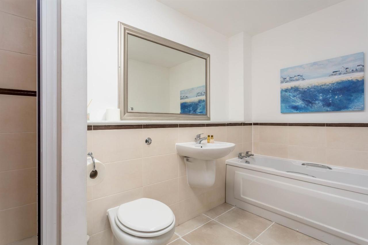No27 The Barclay - Donnini Apartments كيلمارنوك المظهر الخارجي الصورة