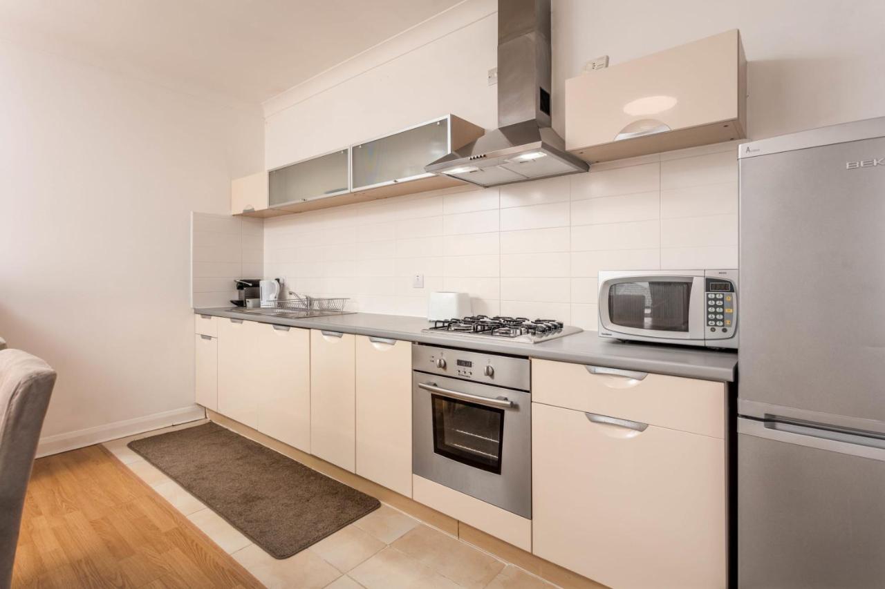 No27 The Barclay - Donnini Apartments كيلمارنوك المظهر الخارجي الصورة
